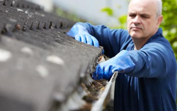 cleaning and inspecting Burntisland roofs